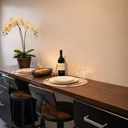 Appartamento - Executive With Lift For 8